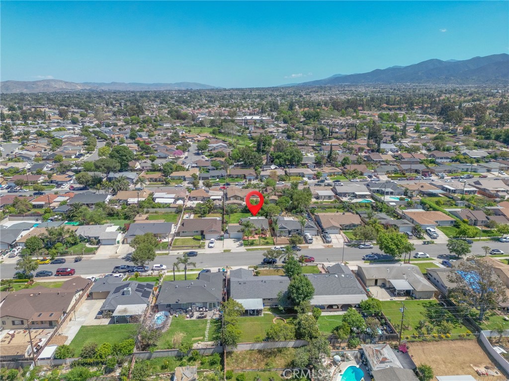 1085 Aquamarine Lane