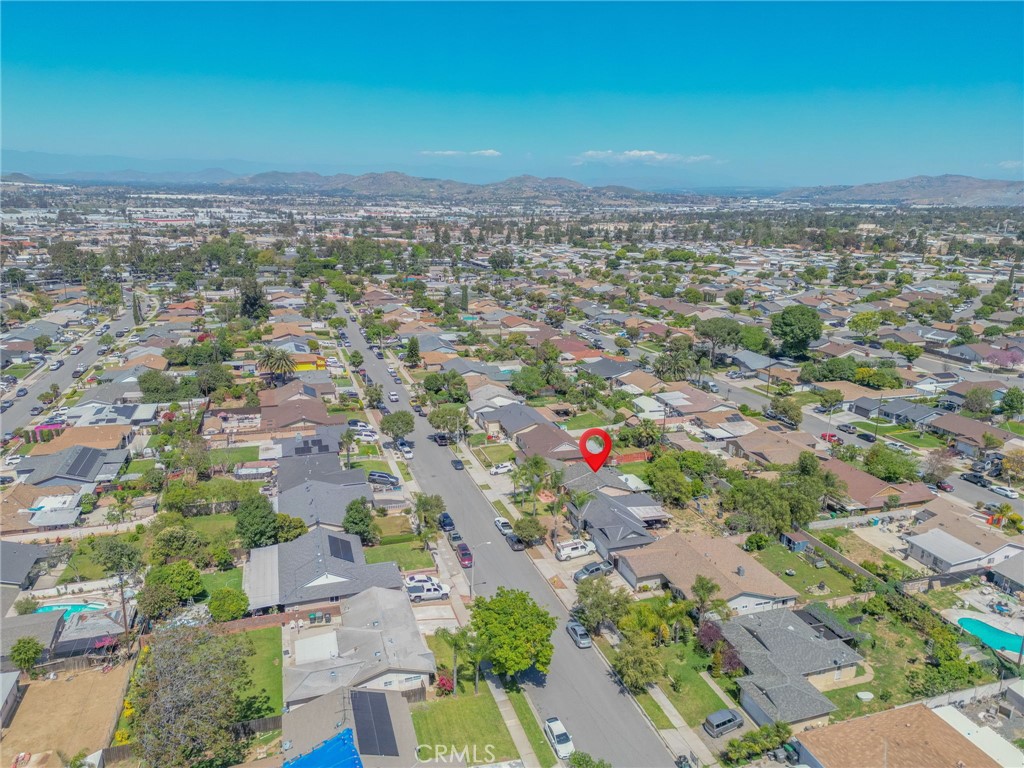 1085 Aquamarine Lane