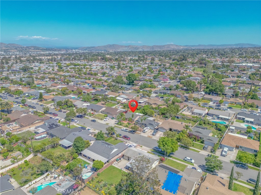 1085 Aquamarine Lane