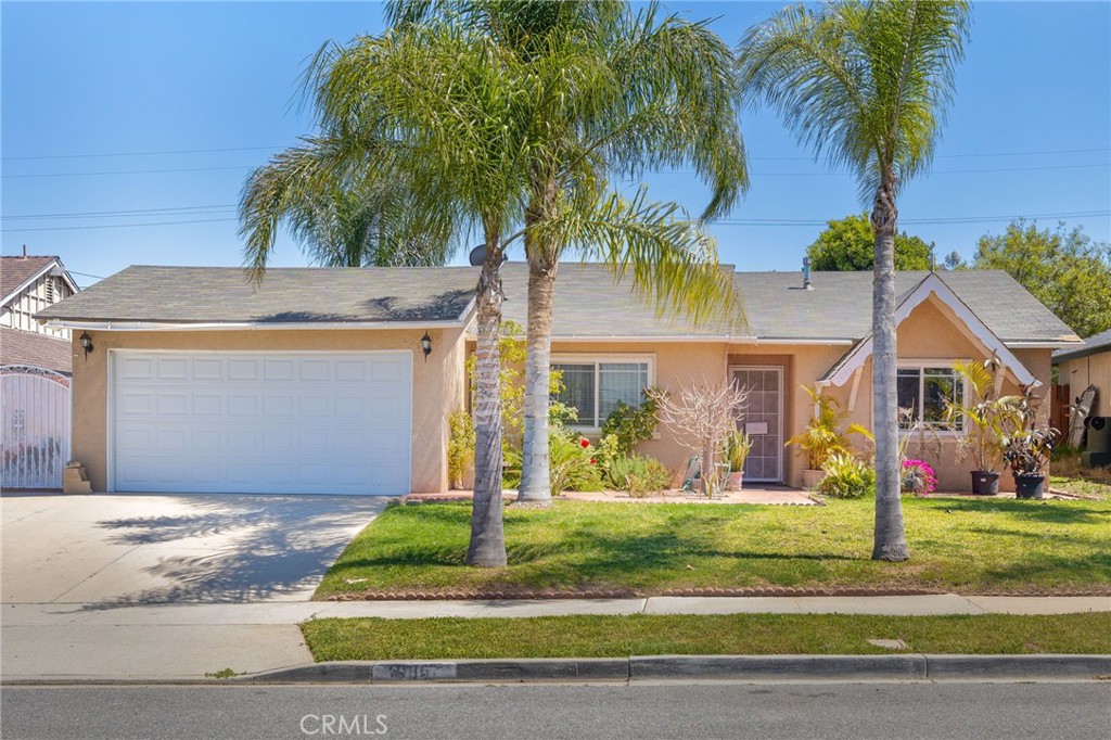 1085 Aquamarine Lane