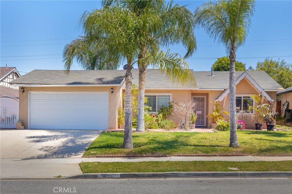 1085 Aquamarine Lane