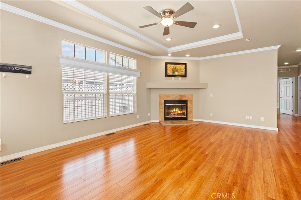 16444 Bolsa Chica Street 14