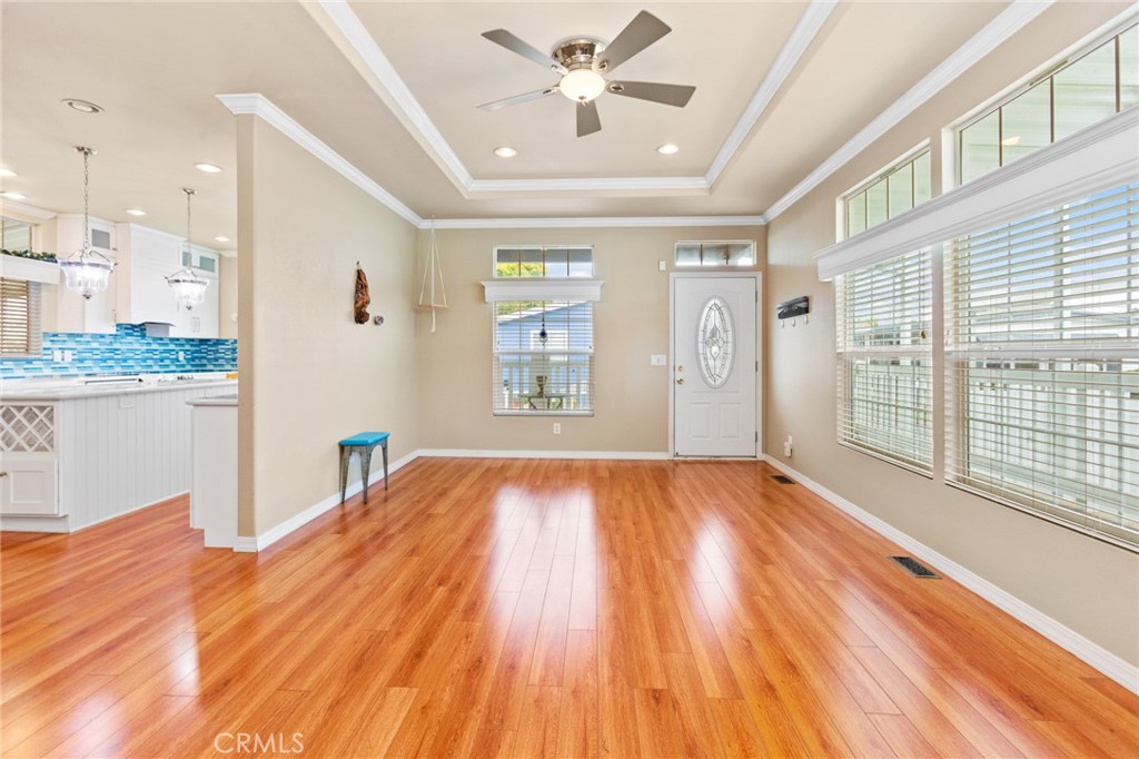 16444 Bolsa Chica Street 14