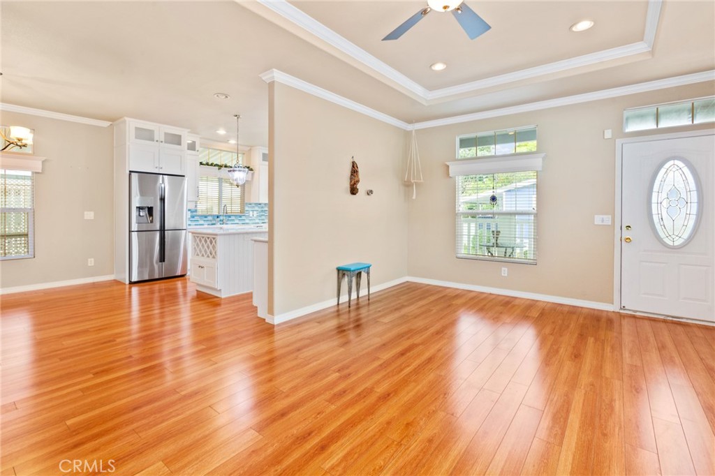 16444 Bolsa Chica Street 14