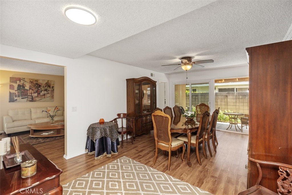 2823 N Flower Street