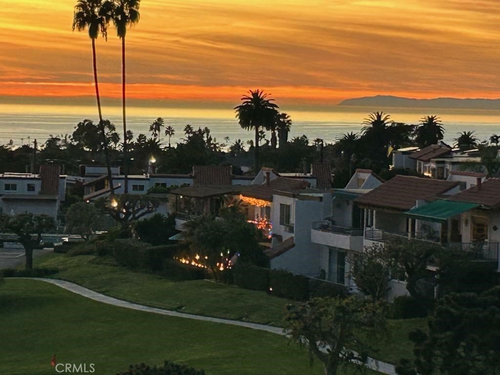 721 Calle Los Olivos