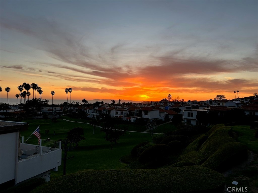 721 Calle Los Olivos