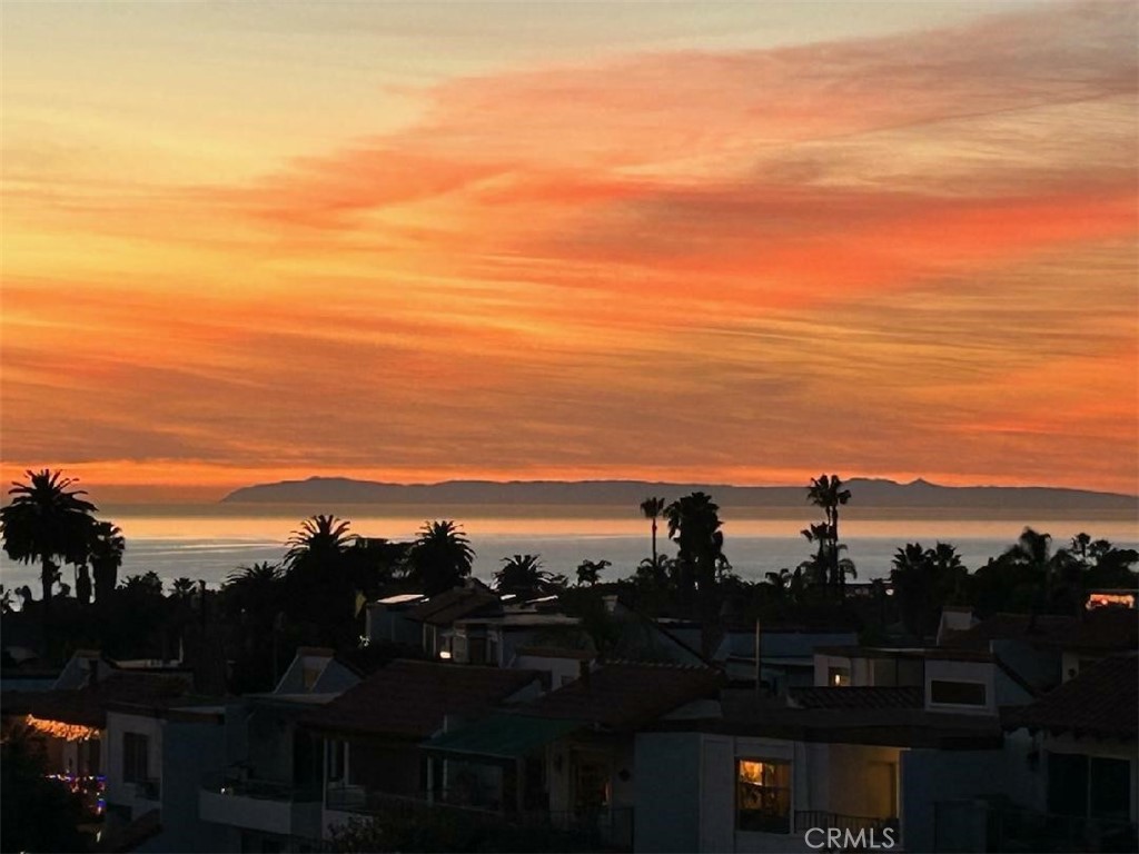 721 Calle Los Olivos