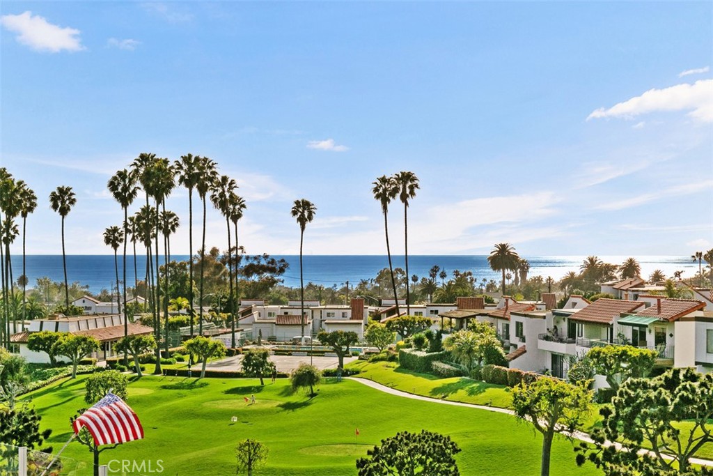 721 Calle Los Olivos