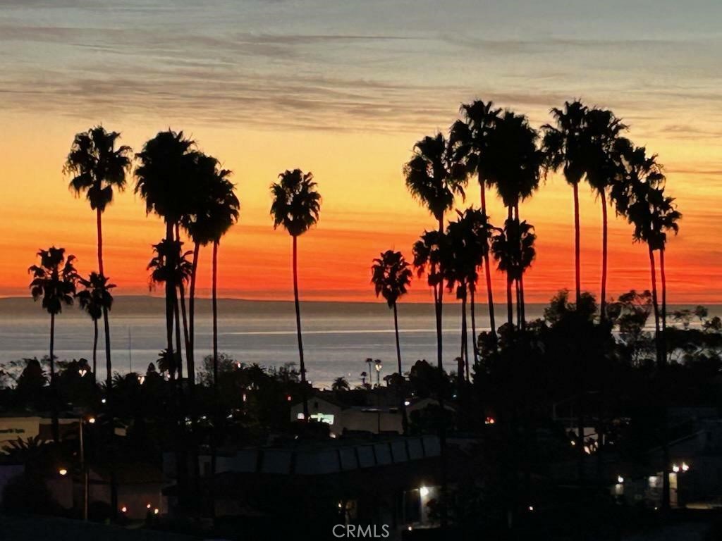 721 Calle Los Olivos