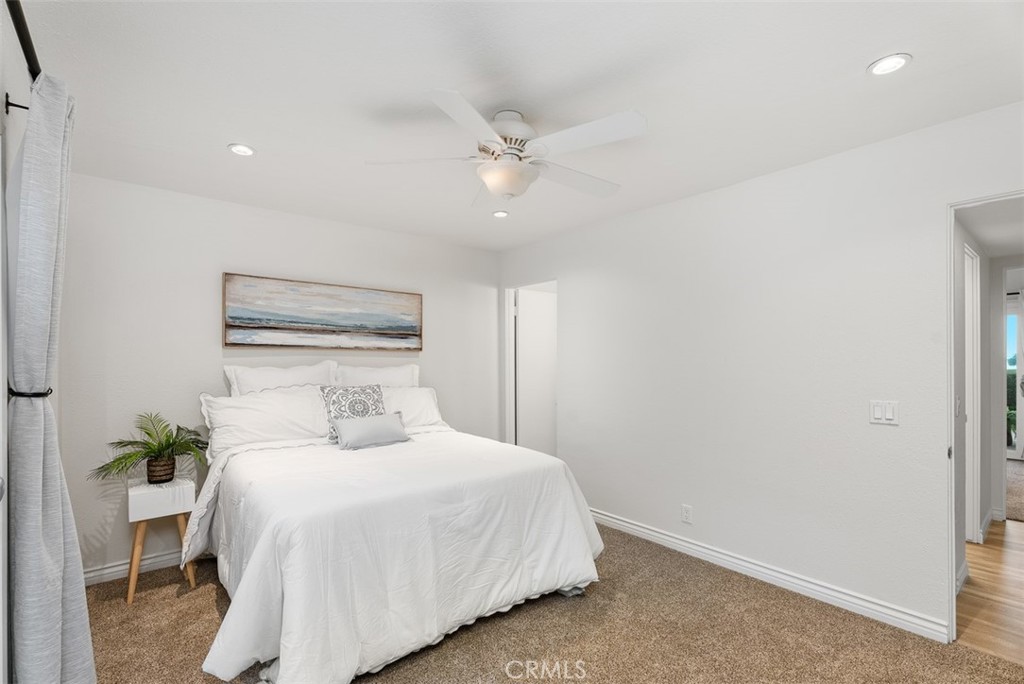 721 Calle Los Olivos