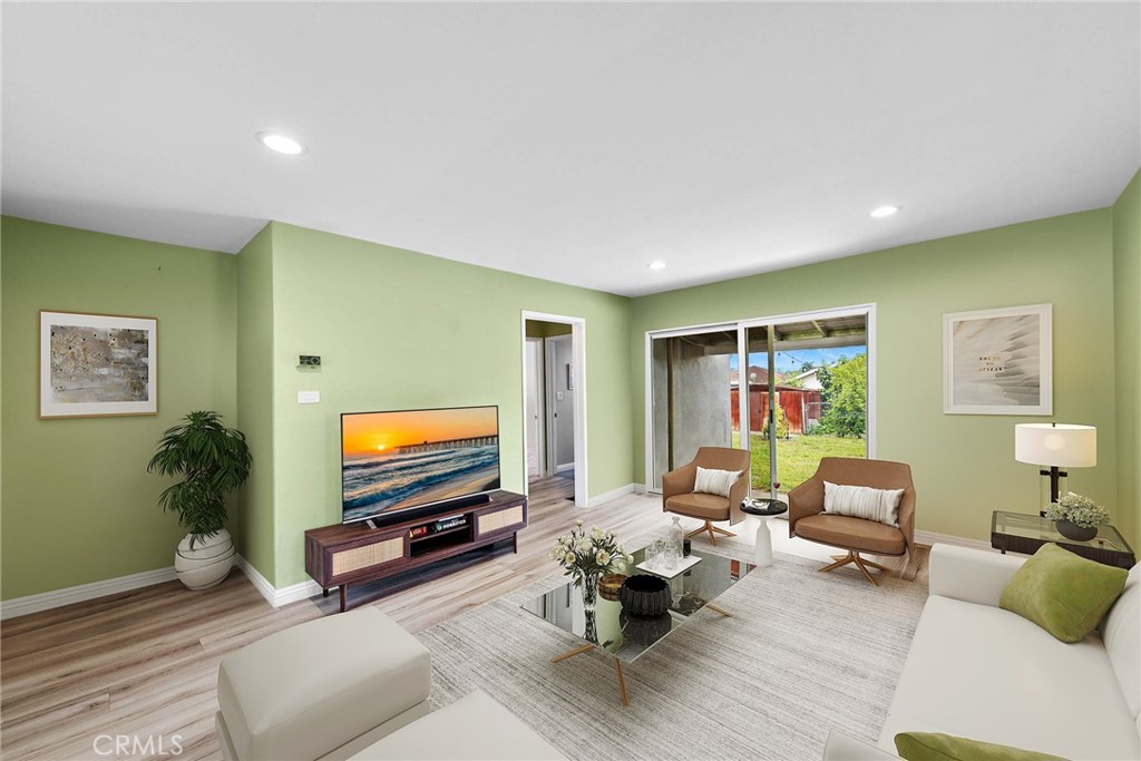 840 Highlander Avenue