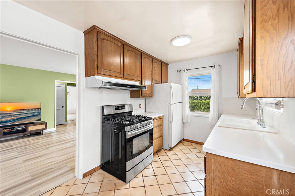 840 Highlander Avenue