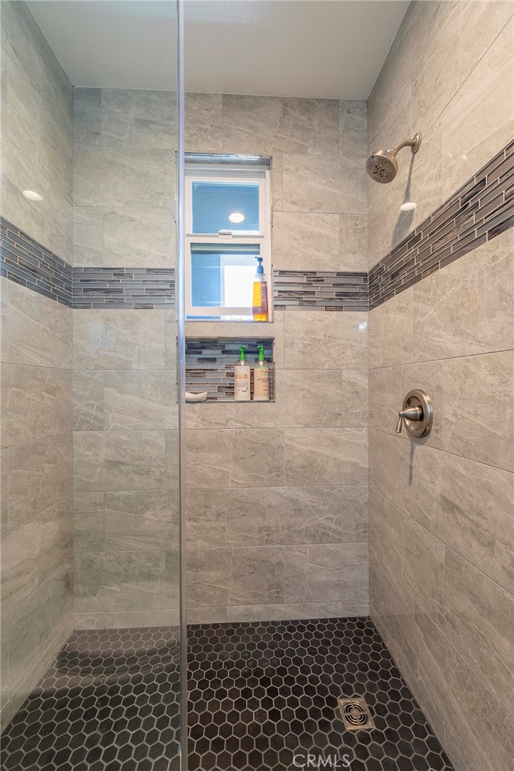 406 Goldenwest Street