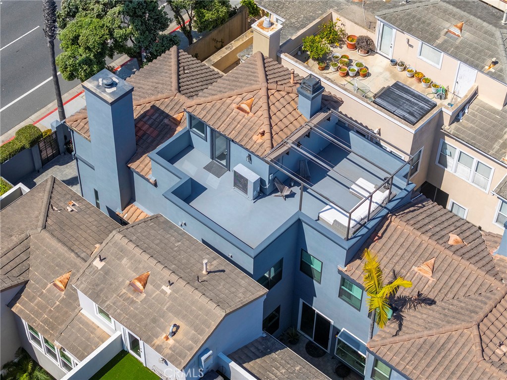 406 Goldenwest Street