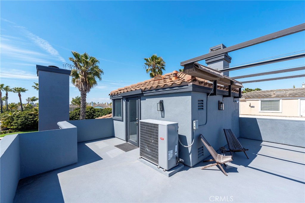 406 Goldenwest Street