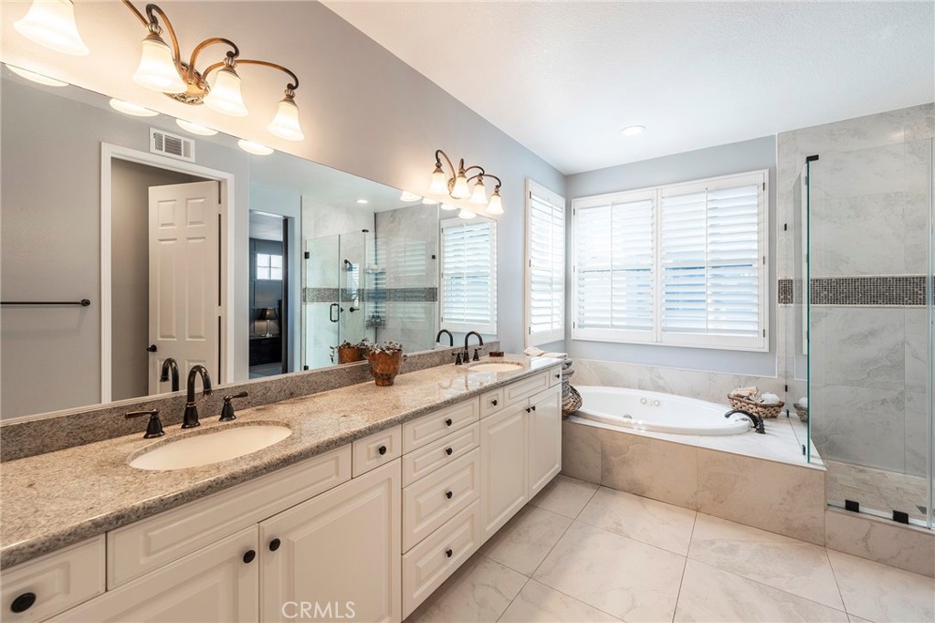 406 Goldenwest Street