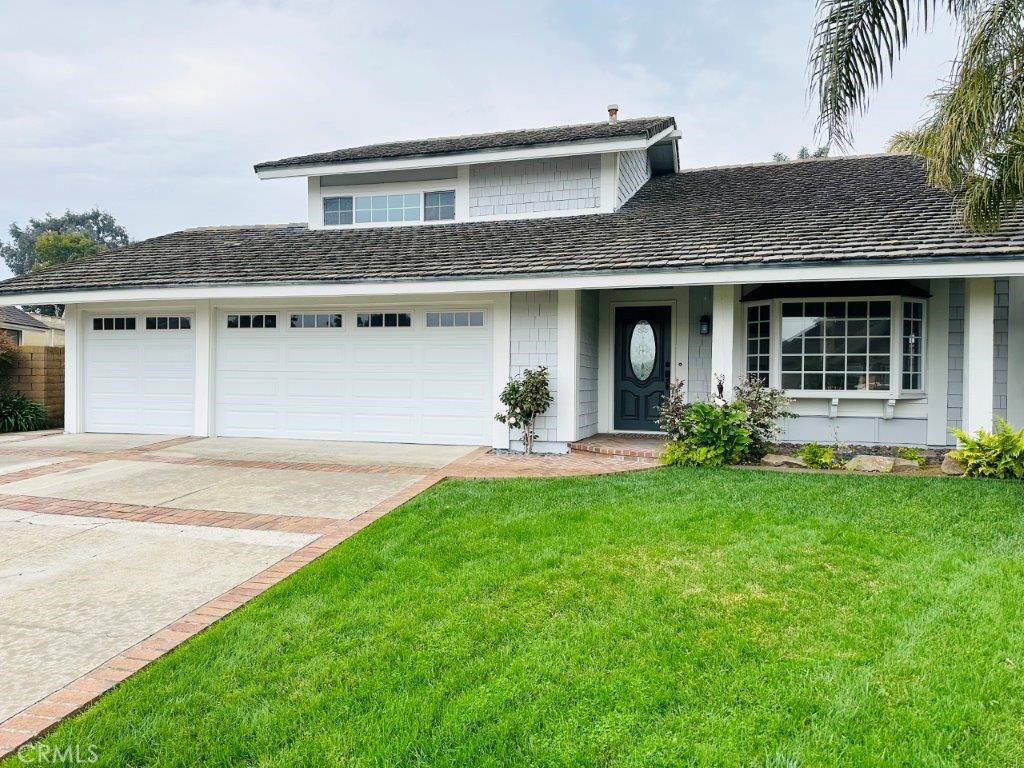 24261 De Leon Drive
