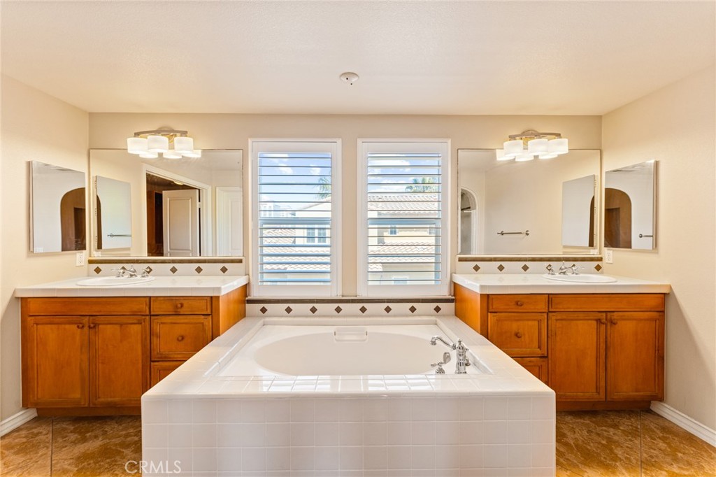 21398 Armilla Circle