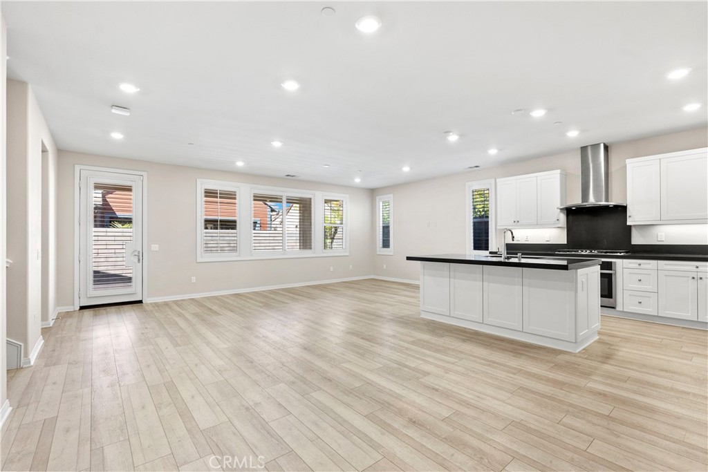 71 Ocaso Street