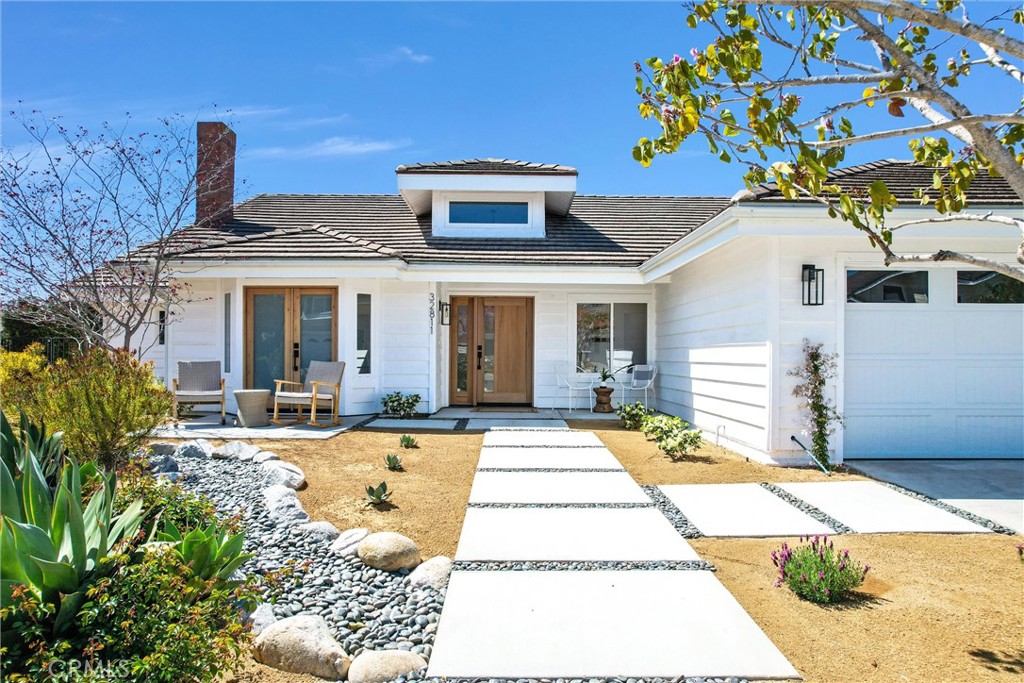 32811 Matthew Drive