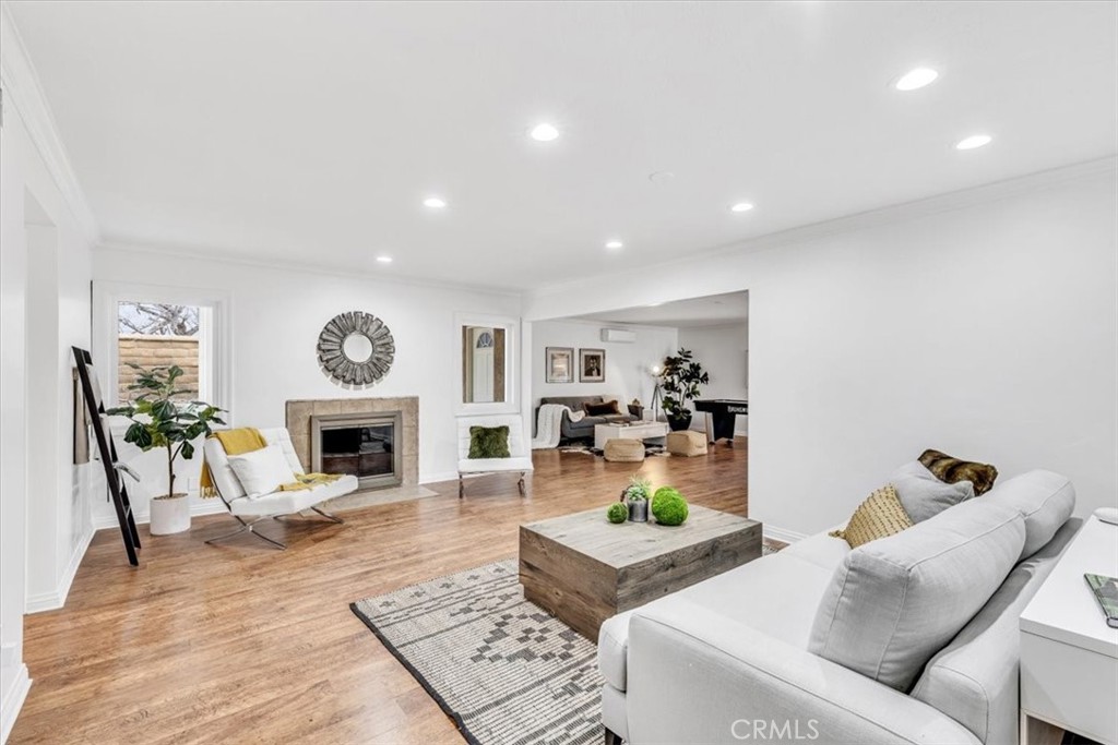 940 S Amherst Circle