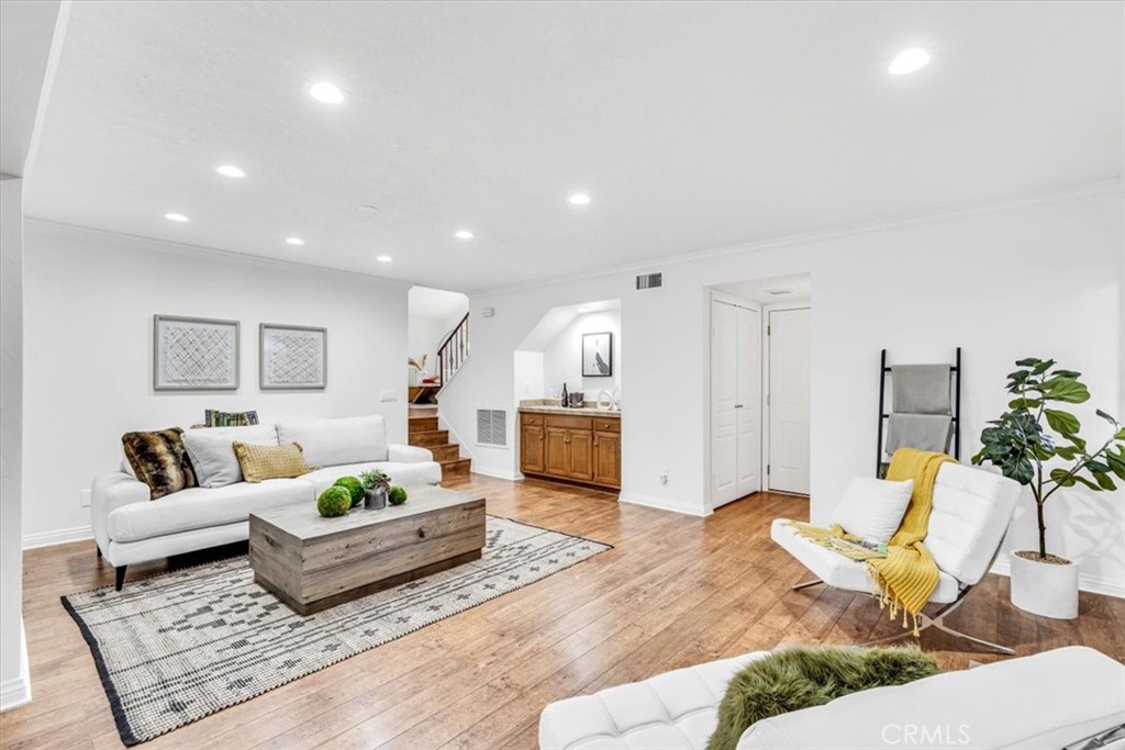 940 S Amherst Circle