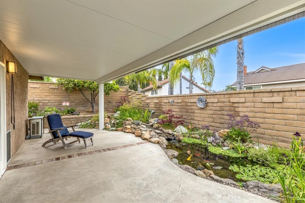 940 S Amherst Circle