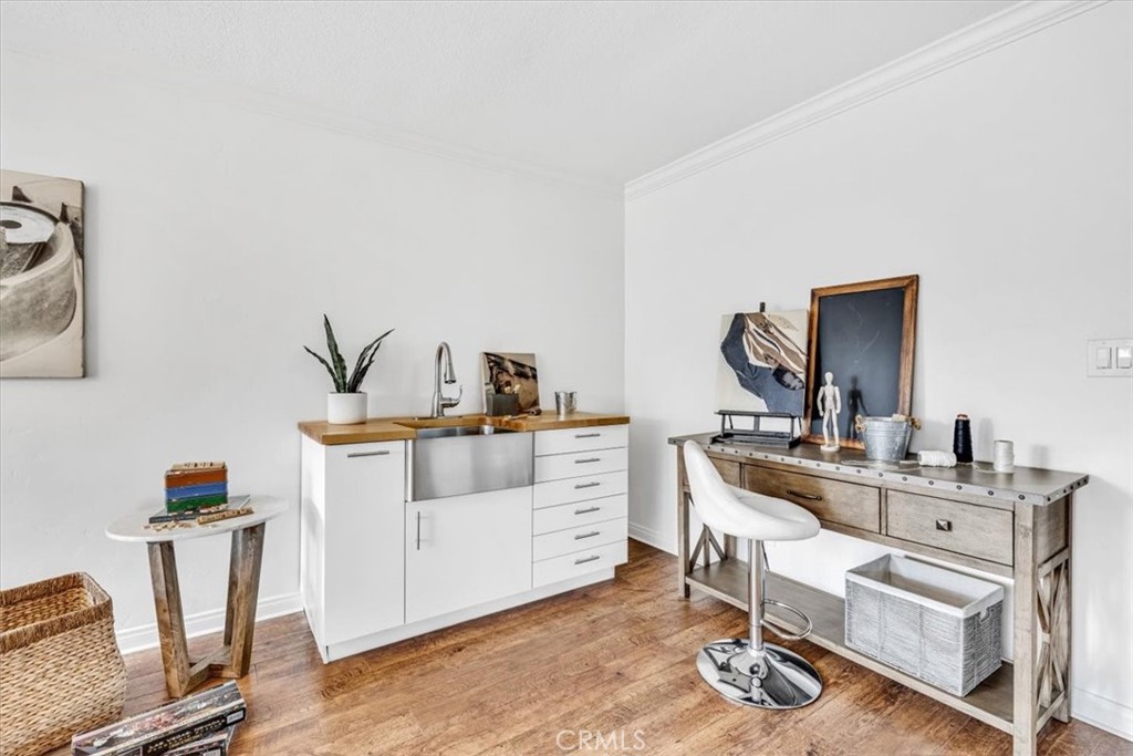 940 S Amherst Circle