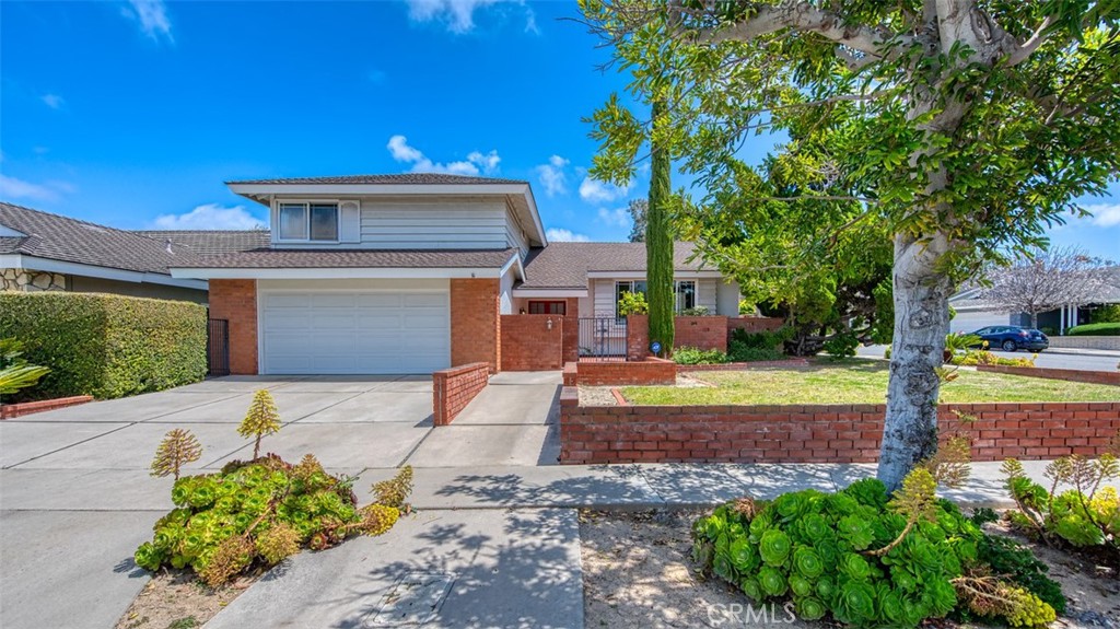 2702 Canary Drive