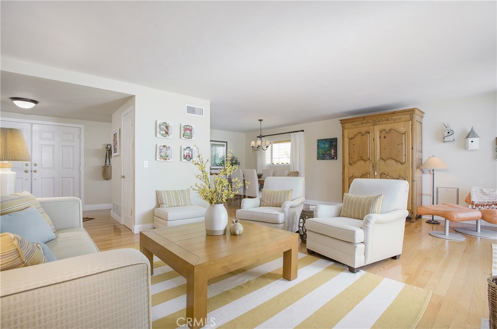 24222 Las Naranjas Drive