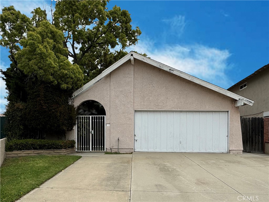 11660 Tarawa Street