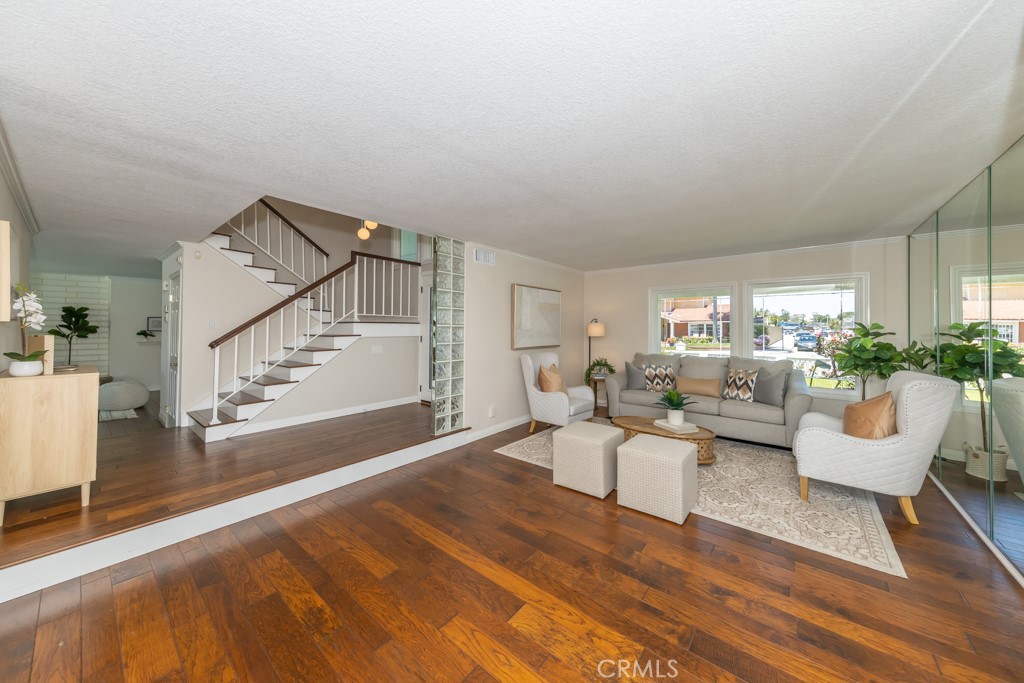 8352 Hurstwell Drive