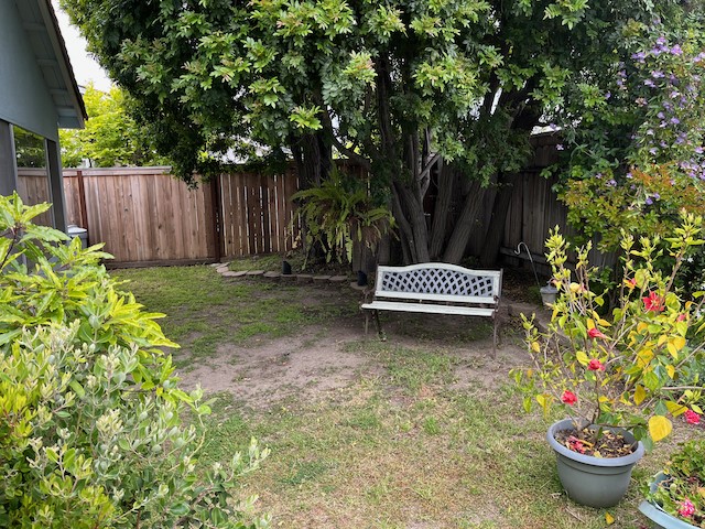 17642 Webster Avenue