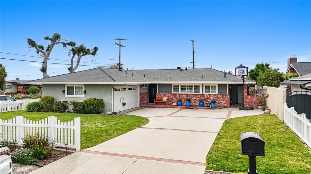 1301 Marcia Drive