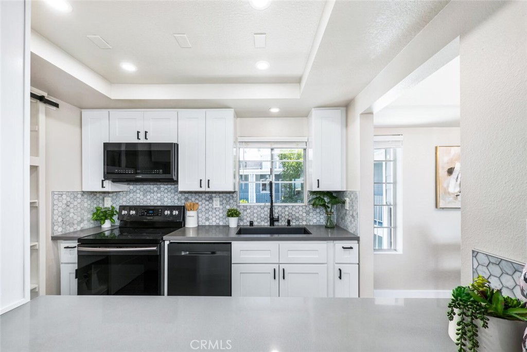 3401 E Wilton Street 302