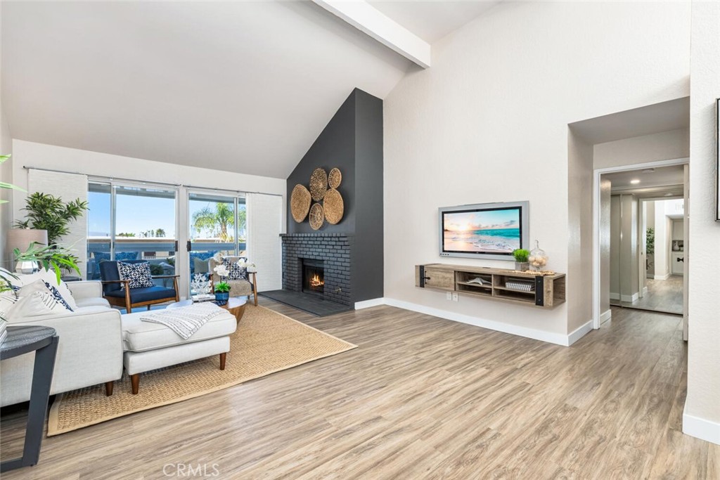 3401 E Wilton Street 302