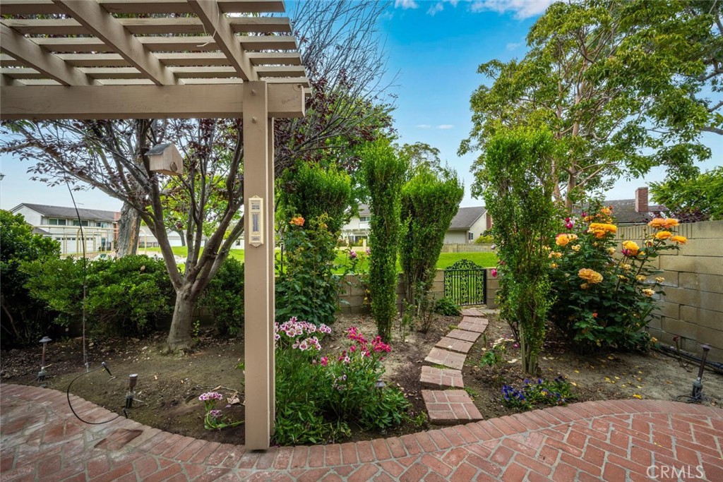 5125 Kingscross Road