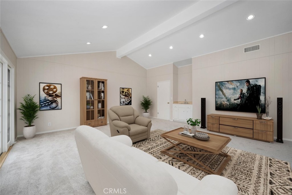 5125 Kingscross Road