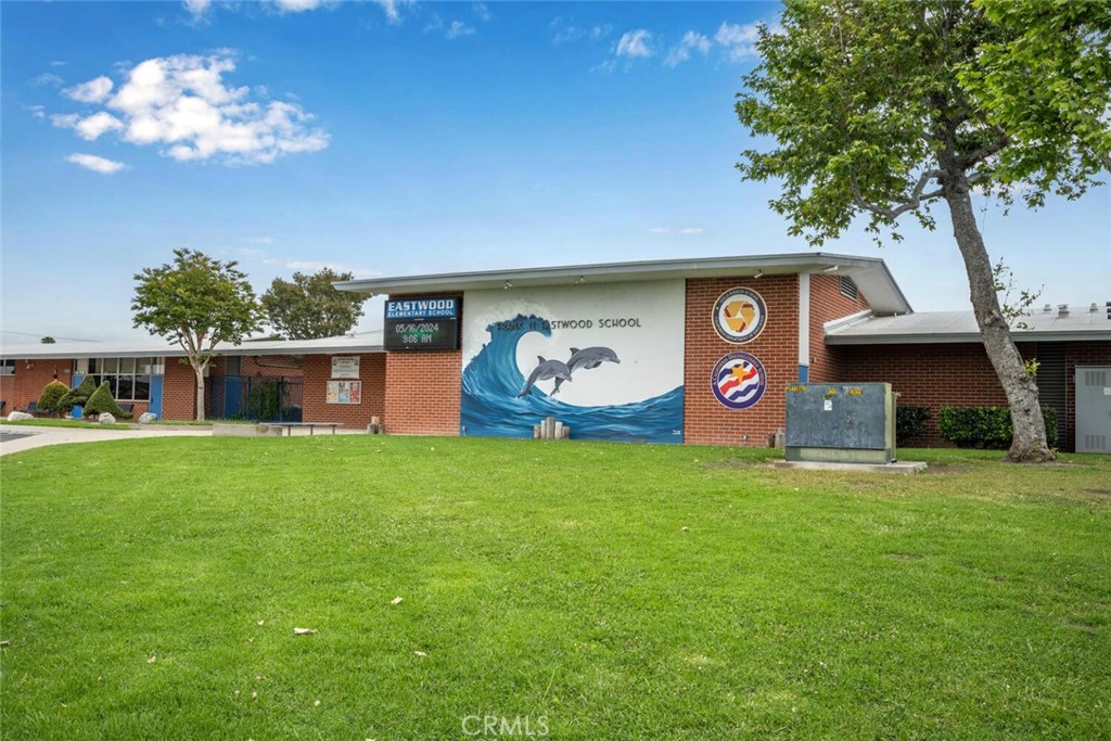 5125 Kingscross Road