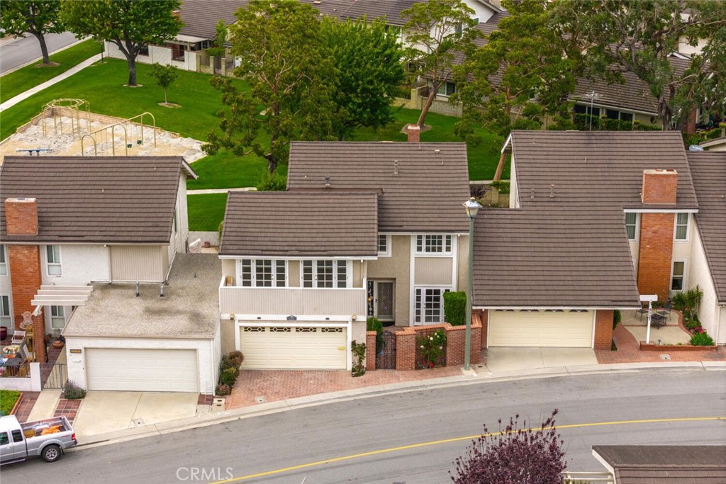 5125 Kingscross Road