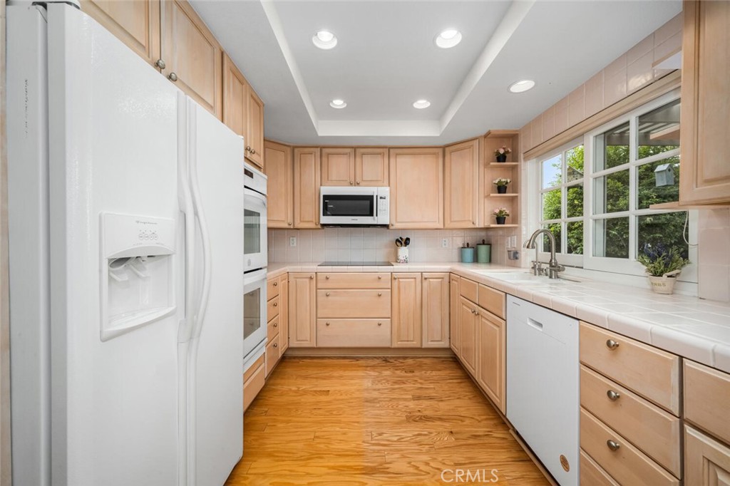 5125 Kingscross Road