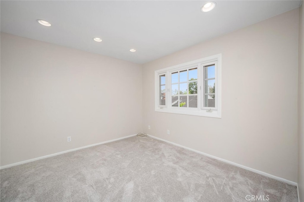 5125 Kingscross Road