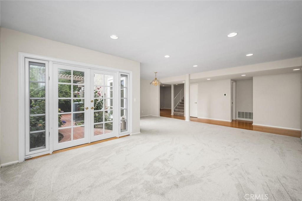 5125 Kingscross Road