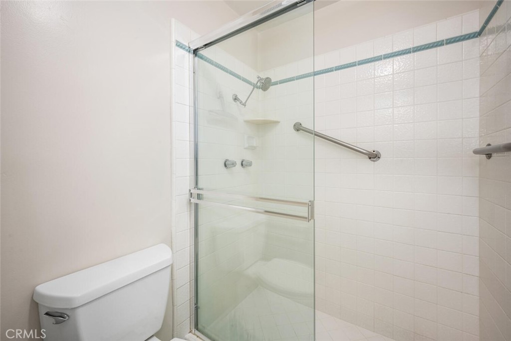 5125 Kingscross Road