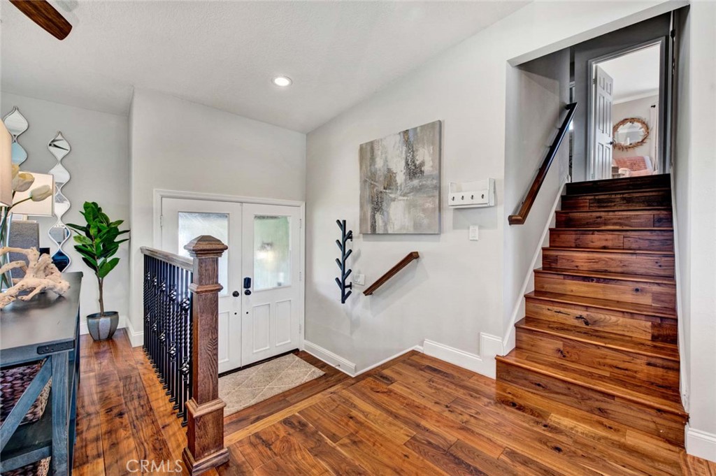 17157 Buttonwood