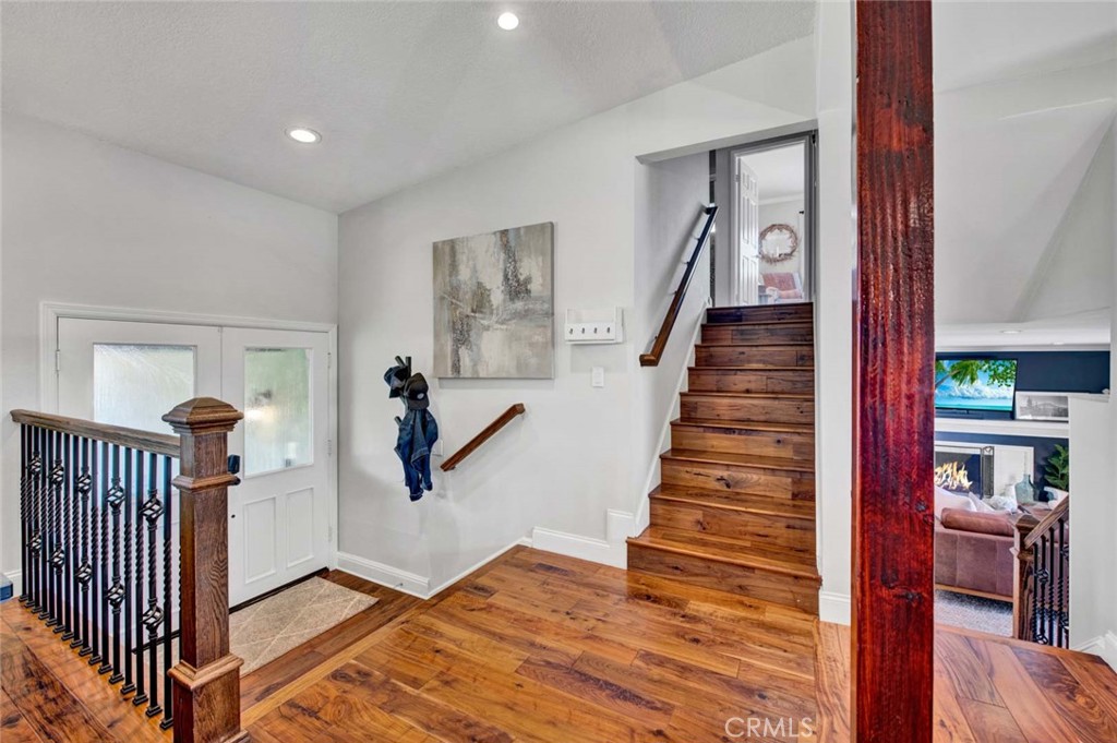 17157 Buttonwood