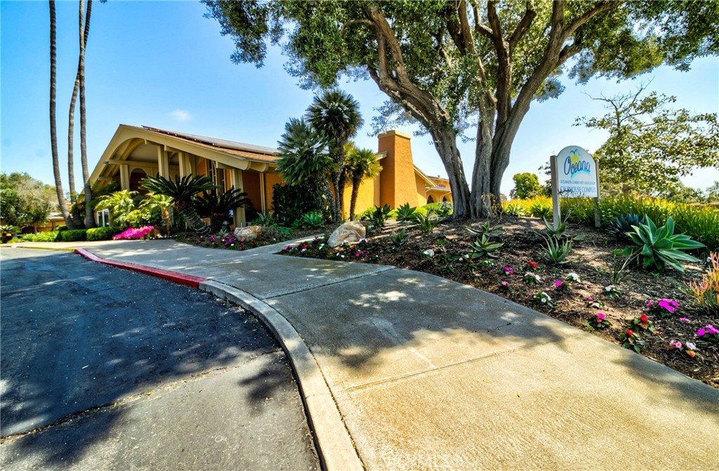 3760 Vista Campana S 79