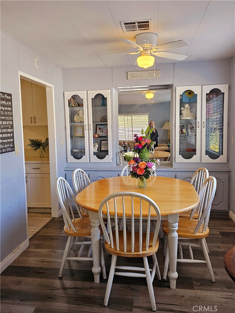 5700 Carbon Canyon 106