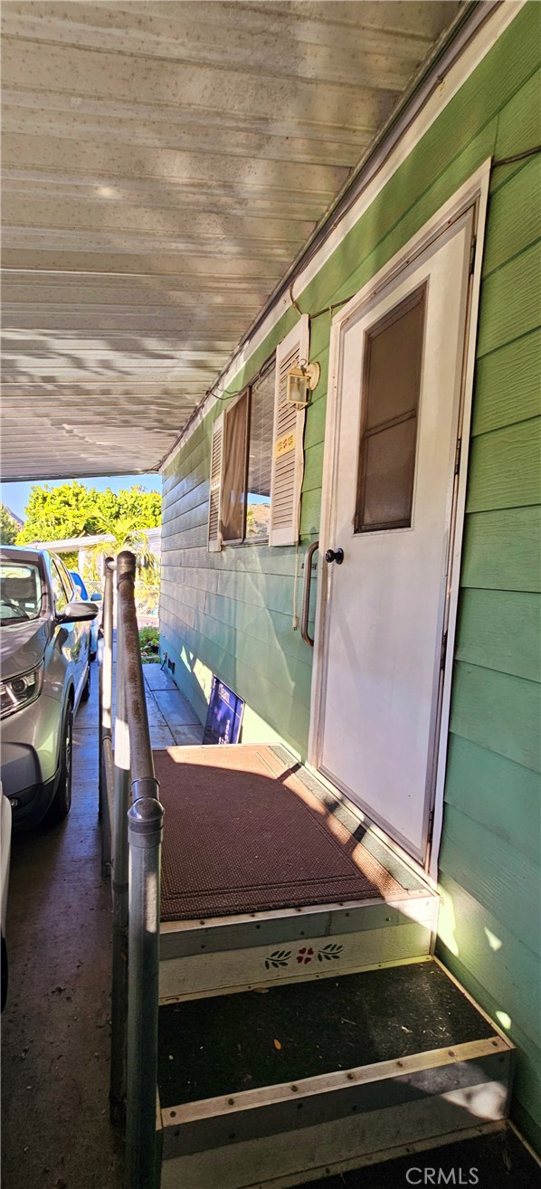 5700 Carbon Canyon 106